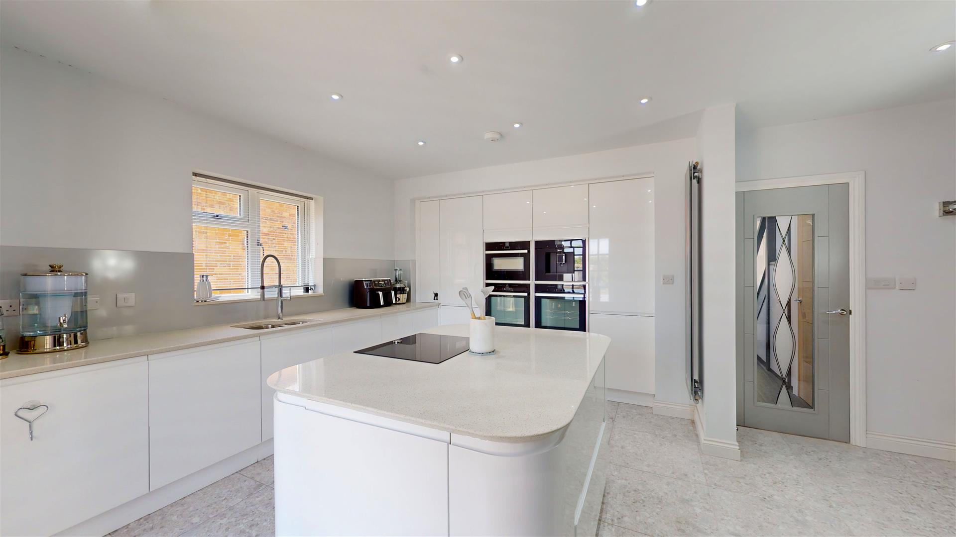Buckingham Road, Bletchley, Milton Keynes